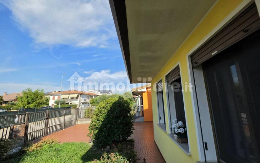 Villa a schiera via Milanello, Saletto, Borgo Veneto — foto 8 di 25