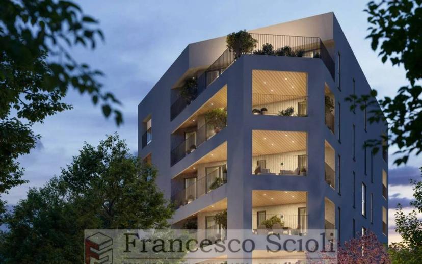 Quadrilocale Saronno, Saronno