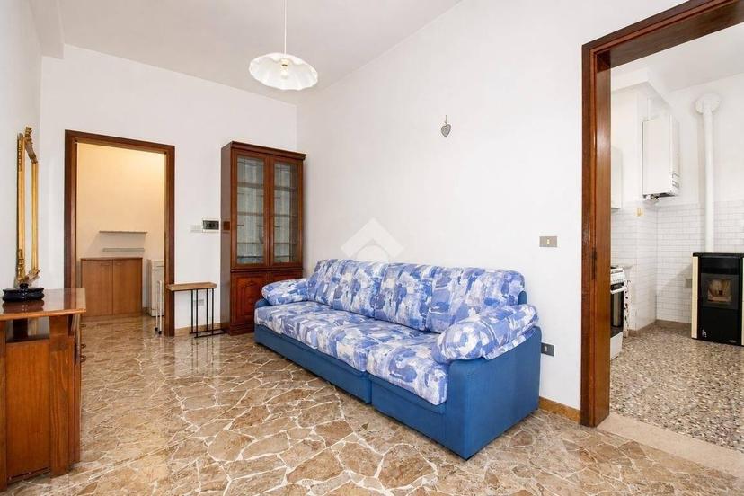 Bilocale Contrada Garonzi 4, Garonzi, Roverè Veronese — foto 7 di 9