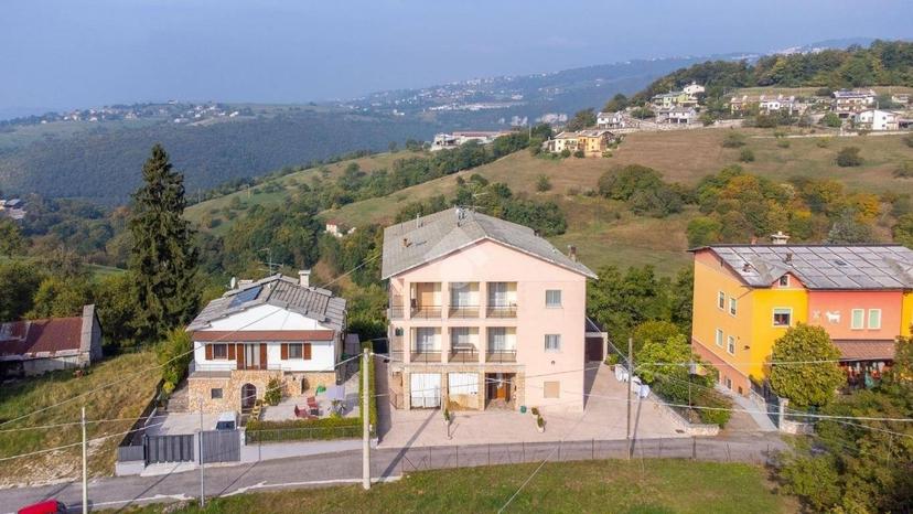 Bilocale Contrada Garonzi 4, Garonzi, Roverè Veronese — foto 8 di 9