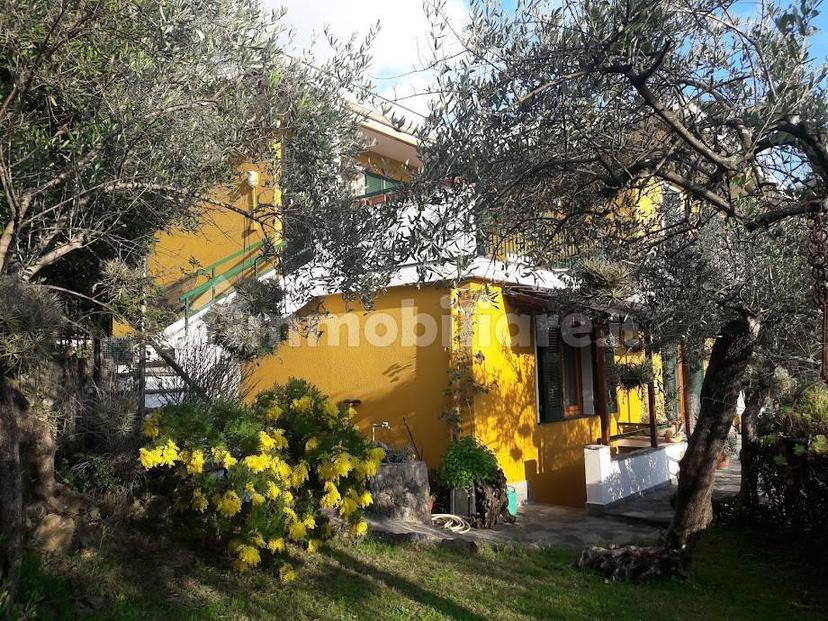 Attico via Enrico Pietrafraccia, Parco Casale - Castello dei Sogni, Rapallo — foto 12 di 24
