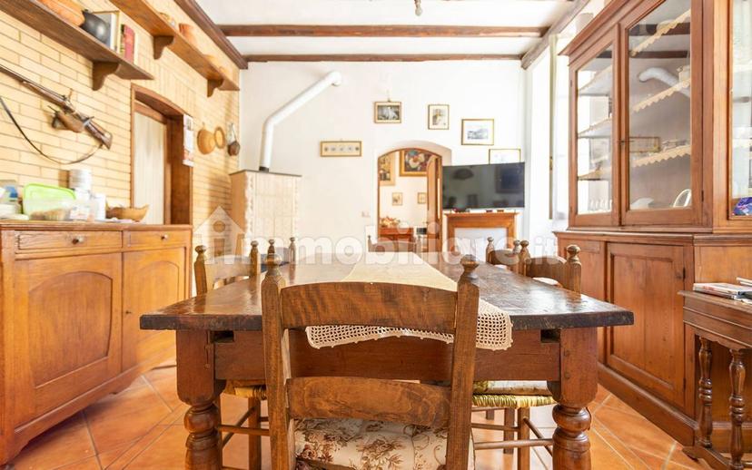 Villa unifamiliare via Roma, Orvinio — foto 10 di 38