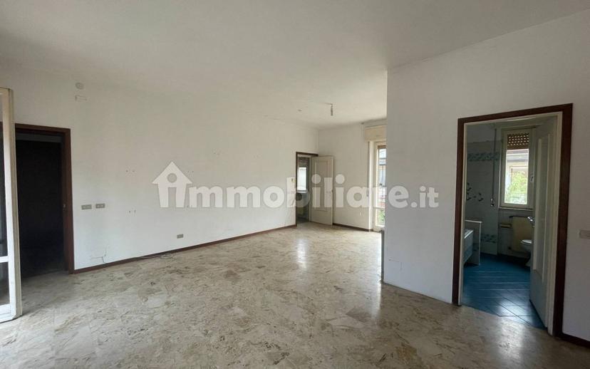 Quadrilocale via Trieste 25, Centro, Carpaneto Piacentino — foto 25 di 38