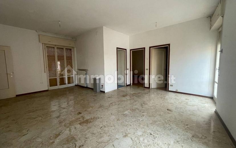Quadrilocale via Trieste 25, Centro, Carpaneto Piacentino — foto 33 di 38