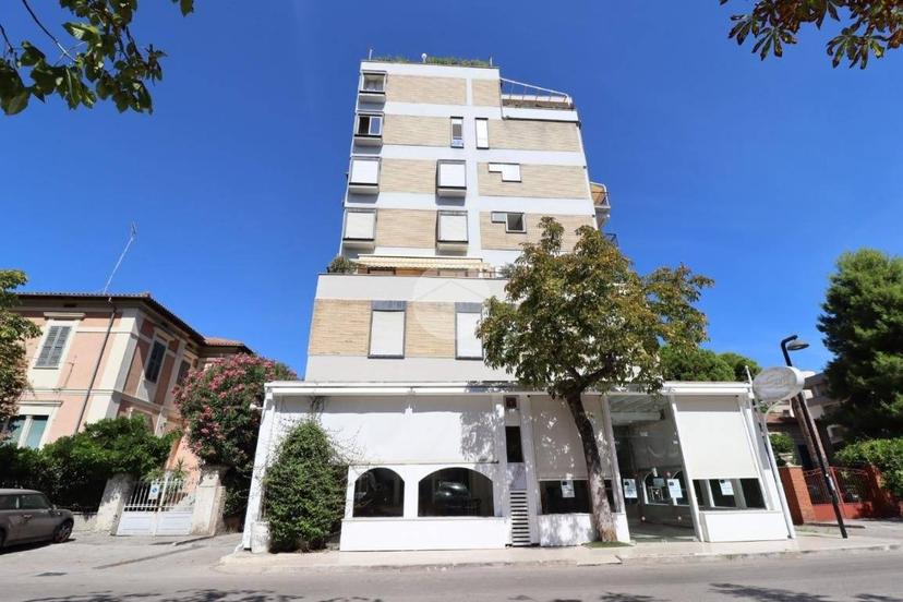Appartamento via Gasbarrini 17, Centro, Giulianova — foto 10 di 30