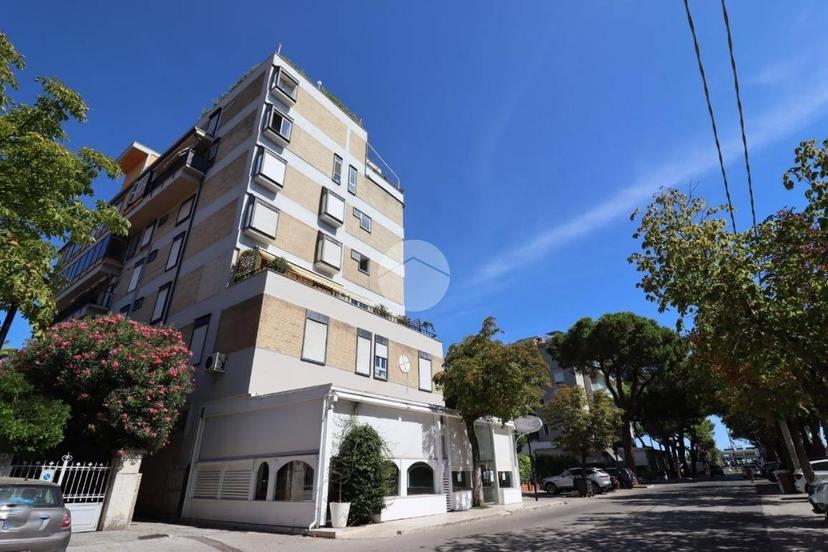 Appartamento via Gasbarrini 17, Centro, Giulianova — foto 19 di 30