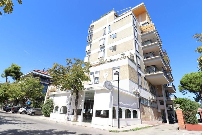 Appartamento via Gasbarrini 17, Centro, Giulianova — foto 17 di 30