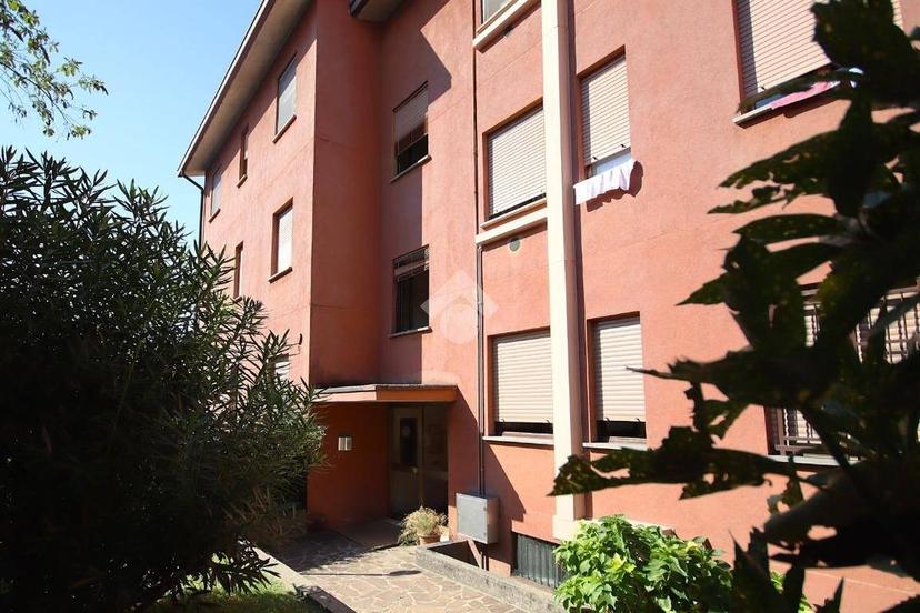 Bilocale via Giuseppe Garibaldi 105, Centro, Barzanò — foto 16 di 22