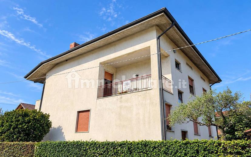 Quadrilocale via Giosuè Carducci 2, Gorlago — foto 16 di 24