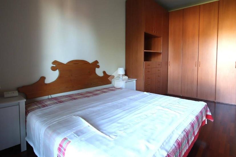 Bilocale via Giuseppe Garibaldi 105, Centro, Barzanò — foto 13 di 22