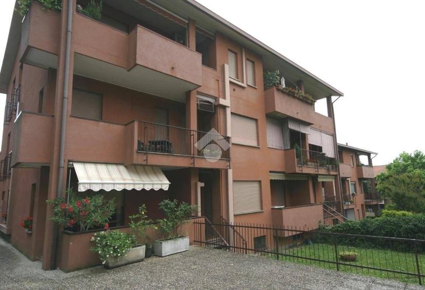 Bilocale via Giuseppe Garibaldi 105, Centro, Barzanò — foto 9 di 22