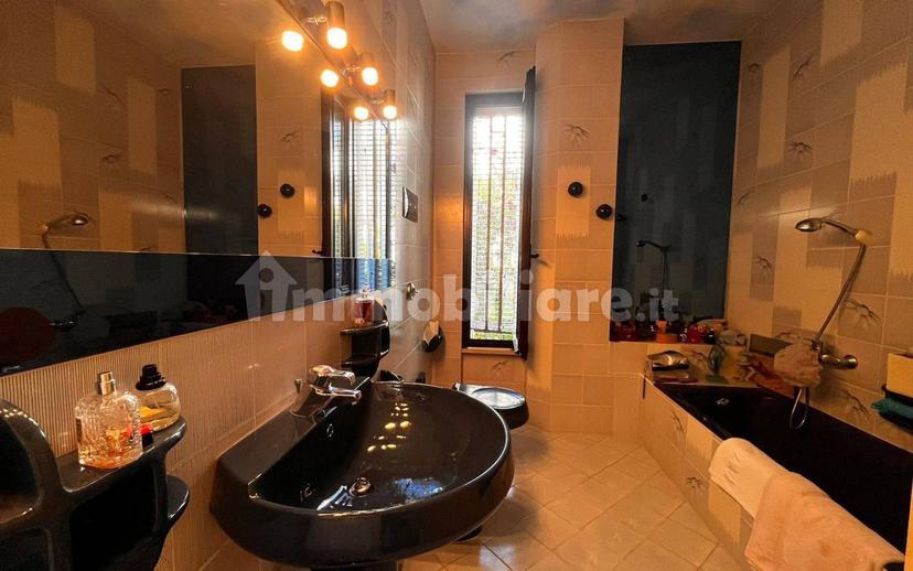 Villa unifamiliare via Renzano 31, Renzano, Salò — foto 6 di 32