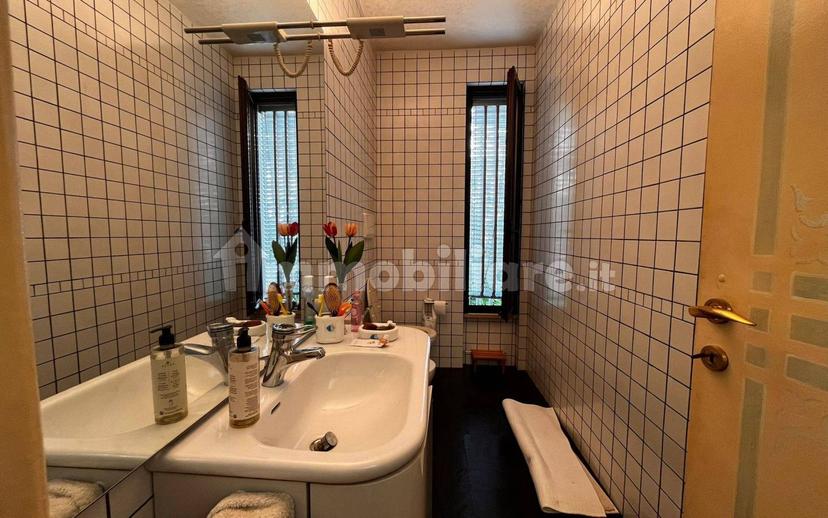 Villa unifamiliare via Renzano 31, Renzano, Salò — foto 10 di 32