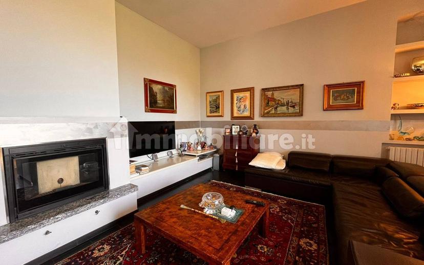 Villa unifamiliare via Renzano 31, Renzano, Salò — foto 2 di 32