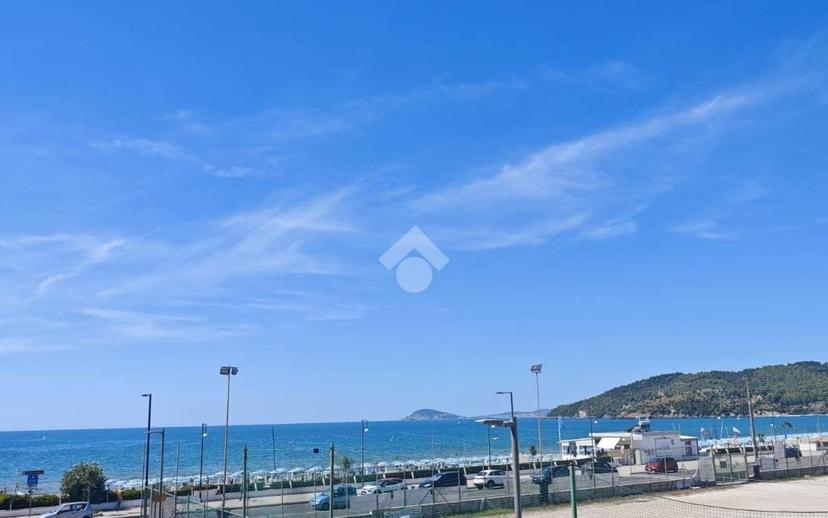 Quadrilocale Lungomare Nazario Sauro 283, Centro, Minturno — foto 12 di 31