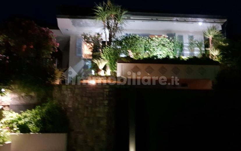 Villa unifamiliare via Renzano 31, Renzano, Salò — foto 3 di 32