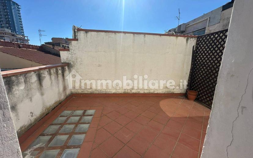 Bilocale piazza 24 Maggio 26, Centro, Follonica