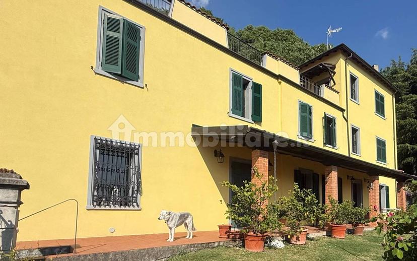 Villa unifamiliare via per Brunate 1, Garzola, Como — foto 2 di 43