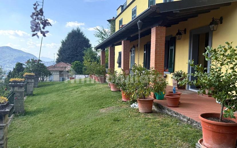 Villa unifamiliare via per Brunate 1, Garzola, Como — foto 32 di 43