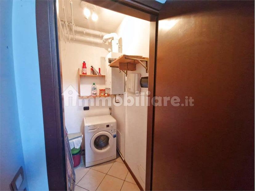 Bilocale via Leopardi, Centro, Gavirate — foto 9 di 29