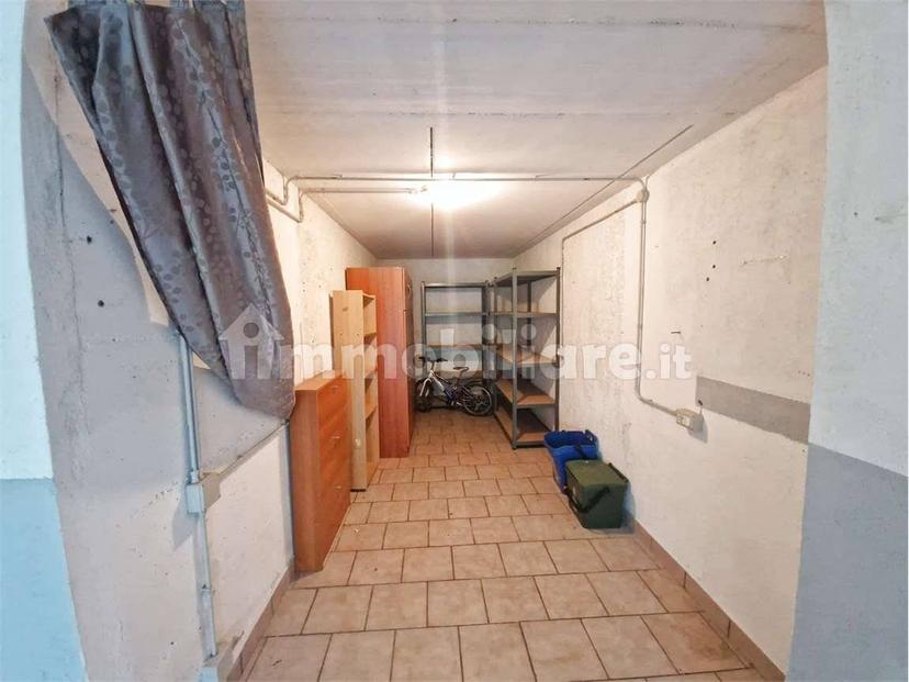 Bilocale via Leopardi, Centro, Gavirate — foto 24 di 29