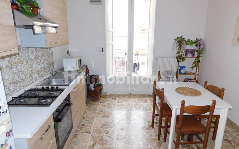 Trilocale via Giosuè Carducci, San Luigi - Archimede, Ragusa — foto 33 di 34