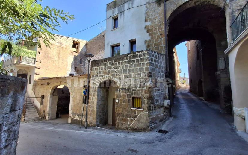 Bilocale ottimo stato, su più livelli, Dugenta — foto 5 di 12