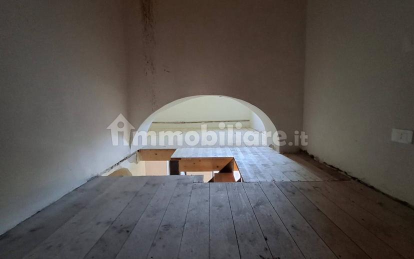 Bilocale ottimo stato, su più livelli, Dugenta — foto 4 di 12