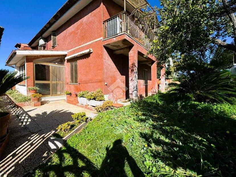 Villa bifamiliare via Archimede 8, Centro, Cisterna di Latina — foto 25 di 29