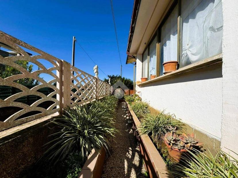 Villa bifamiliare via Archimede 8, Centro, Cisterna di Latina — foto 9 di 29