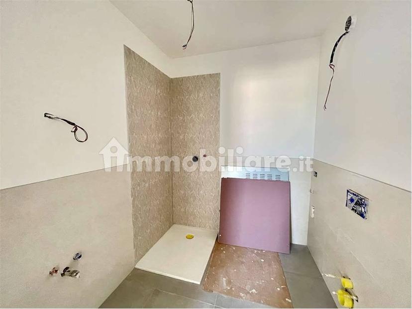 Trilocale nuovo, primo piano, Castelnuovo del Garda — foto 6 di 9