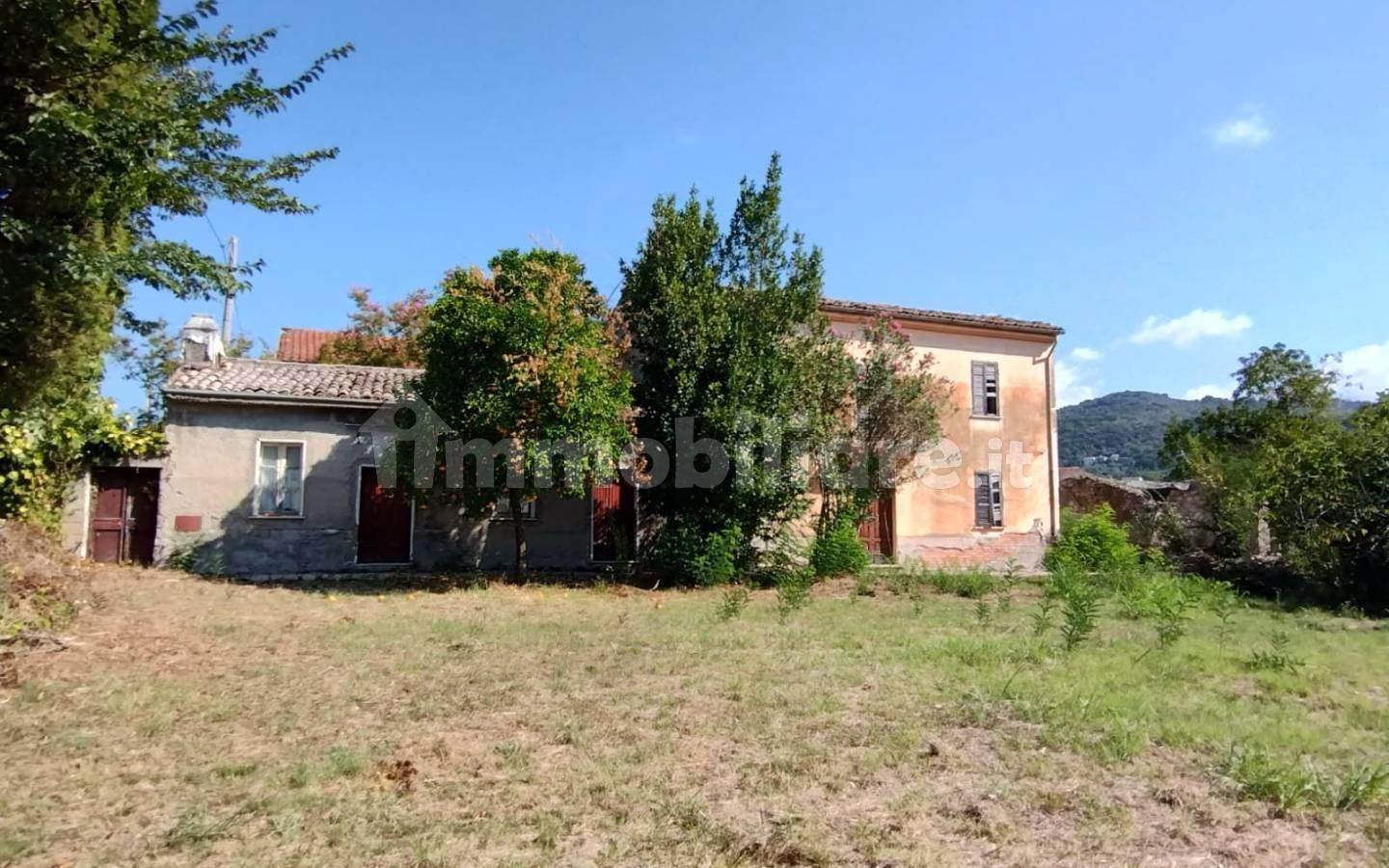 Casale via Marzi, Arce