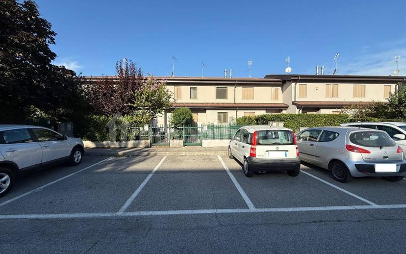 Villa a schiera via Maddalena di Canossa, Centro, Montichiari — foto 44 di 48