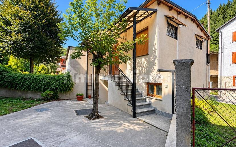 Terratetto unifamiliare via Provinciale San Bartolomeo, Centro, Chiusa di Pesio — foto 5 di 35