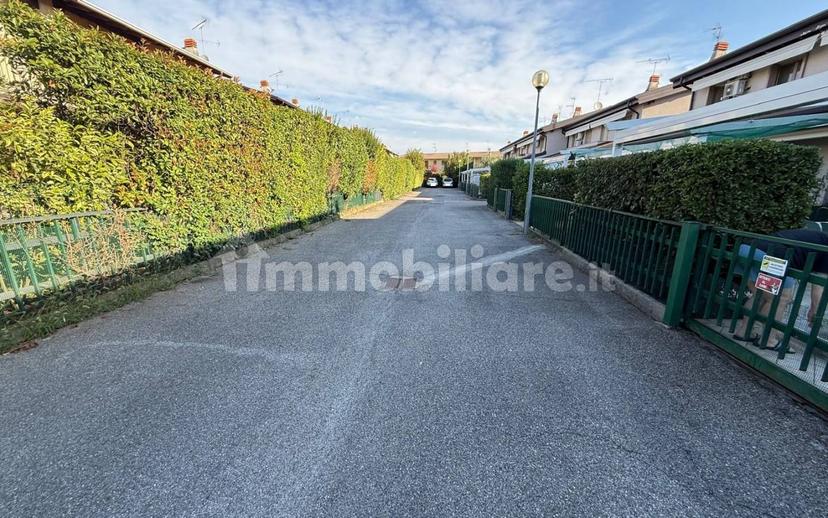 Villa a schiera via Maddalena di Canossa, Centro, Montichiari — foto 40 di 48