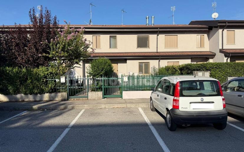 Villa a schiera via Maddalena di Canossa, Centro, Montichiari — foto 32 di 48