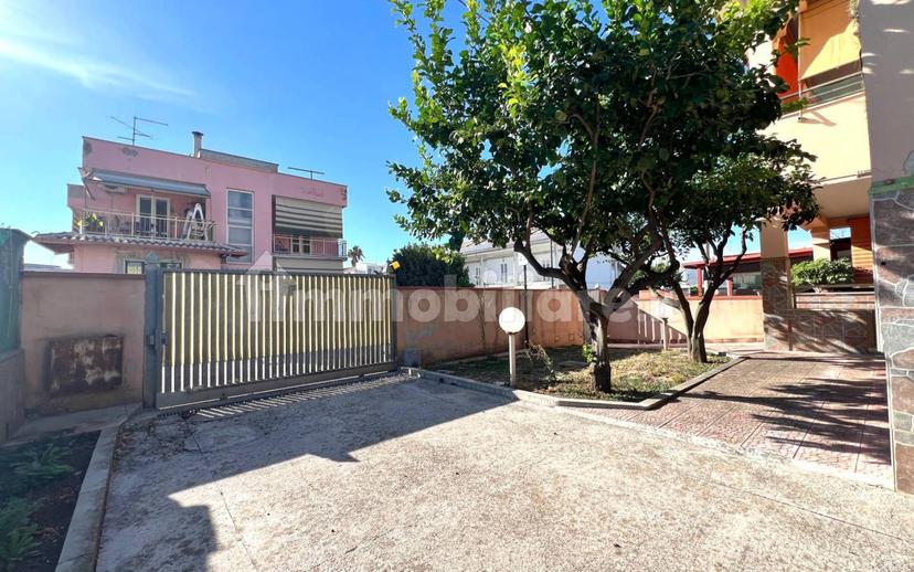 Quadrilocale via Messina, Semicentro, Aprilia — foto 14 di 32