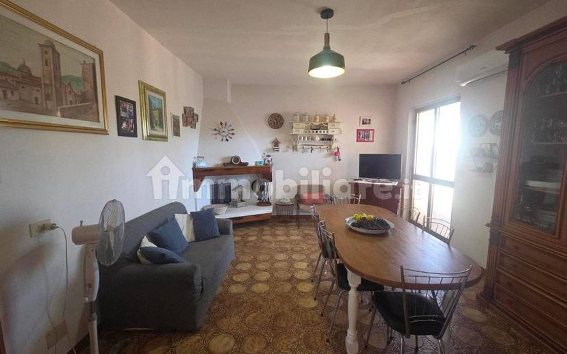 Appartamento via Francesco Crispi, Centro, Siniscola — foto 8 di 36