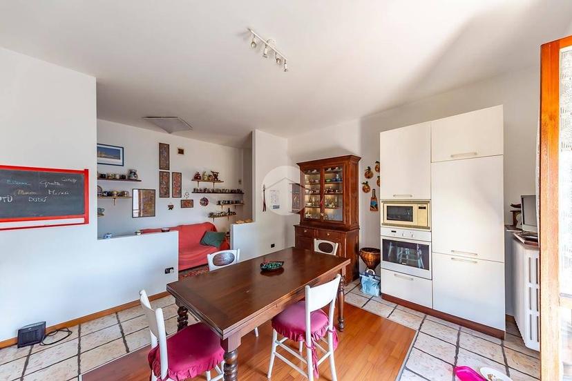 Villa unifamiliare via Caduti Della Liberazione 32, Uboldo — foto 16 di 47
