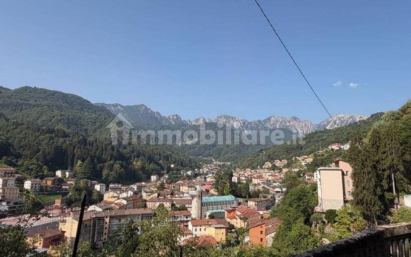 Villa unifamiliare via Capitello, Centro, Recoaro Terme — foto 4 di 9