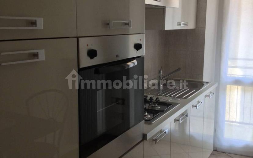 Quadrilocale via Aldo Moro, Centro, San Pellegrino Terme — foto 4 di 6