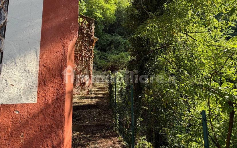 Villa unifamiliare via Capitello, Centro, Recoaro Terme — foto 5 di 9
