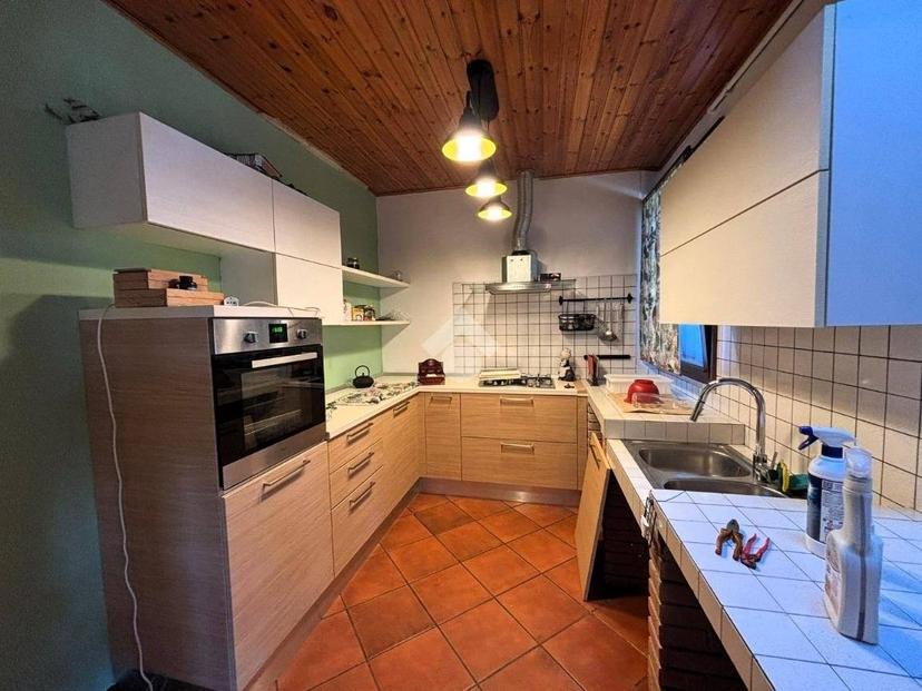 Quadrilocale via Copernico 1, Centro, Roncoferraro — foto 8 di 16