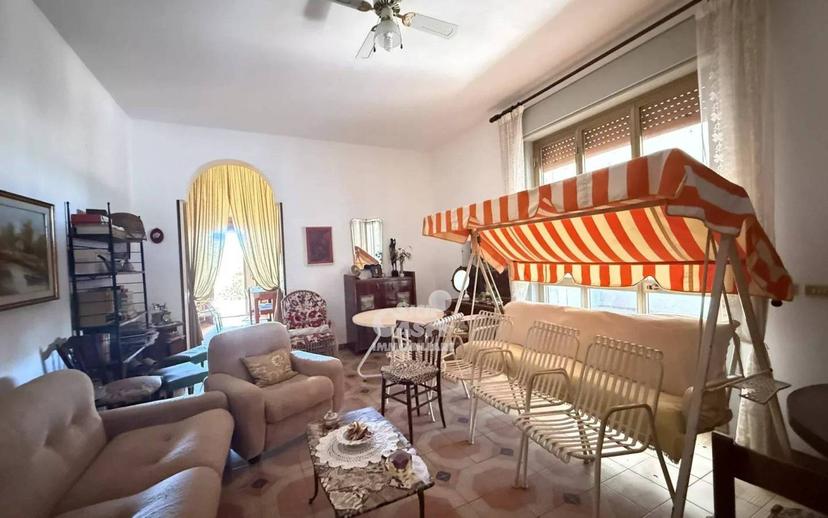 Terratetto unifamiliare 109 m², da ristrutturare, Contrade Extraurbane, Marsala
