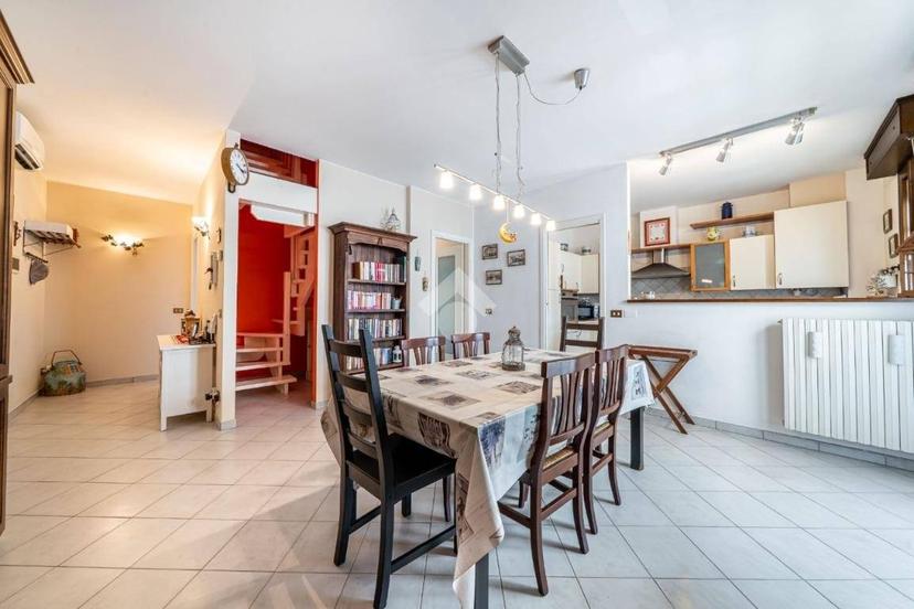 Quadrilocale via Gabriele Cilloni, Massenzatico - Pratofontana, Reggio Emilia — foto 20 di 39