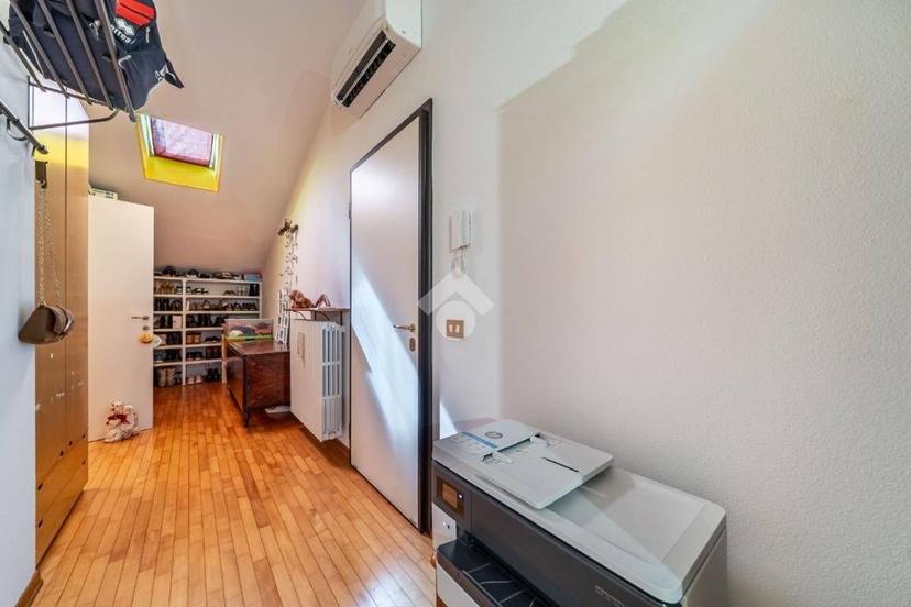 Quadrilocale via Gabriele Cilloni, Massenzatico - Pratofontana, Reggio Emilia — foto 32 di 39