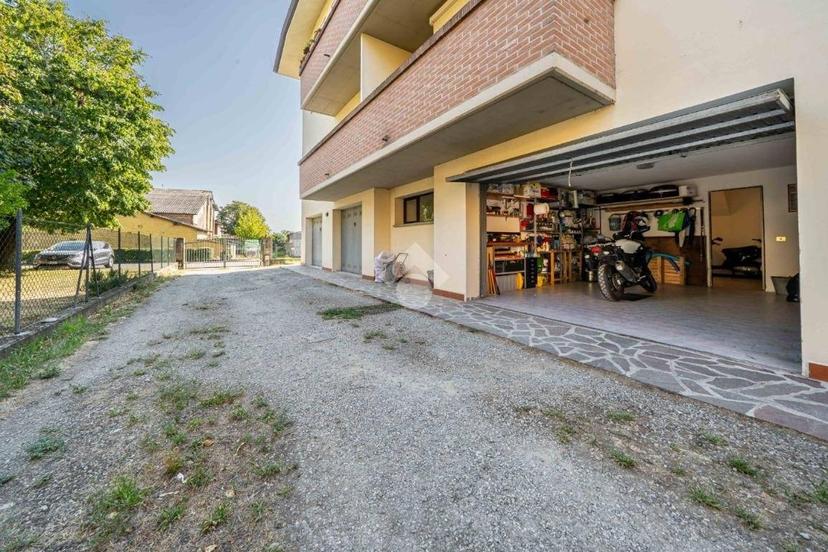 Quadrilocale via Gabriele Cilloni, Massenzatico - Pratofontana, Reggio Emilia — foto 10 di 39