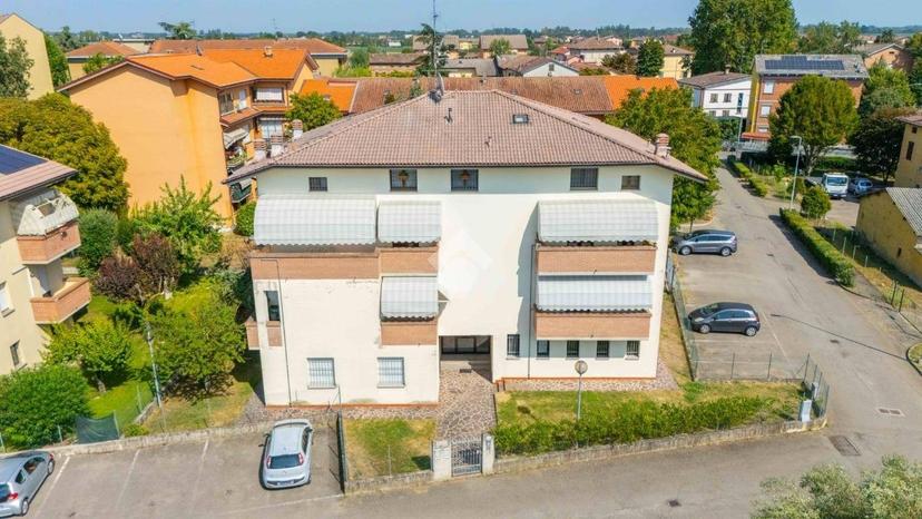 Quadrilocale via Gabriele Cilloni, Massenzatico - Pratofontana, Reggio Emilia — foto 35 di 39