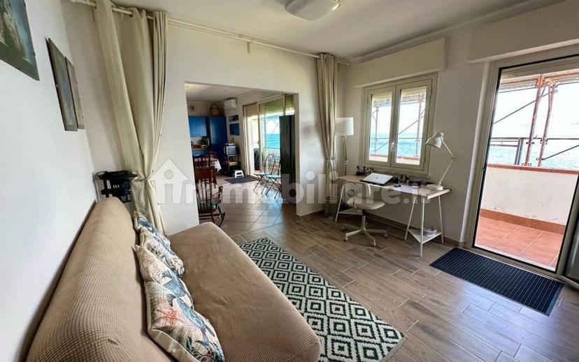 Quadrilocale via Prima dei Garibaldini 14, Catona - Villa San Giuseppe, Reggio Calabria — foto 14 di 19