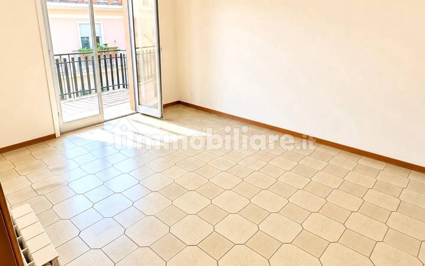 Appartamento via Generale Cialdini, Centro, Riposto — foto 10 di 10